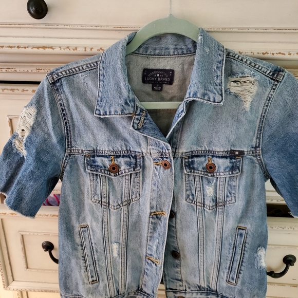 Lucky Brand distressed cropped denim jacket size small - Picture 8 of 8